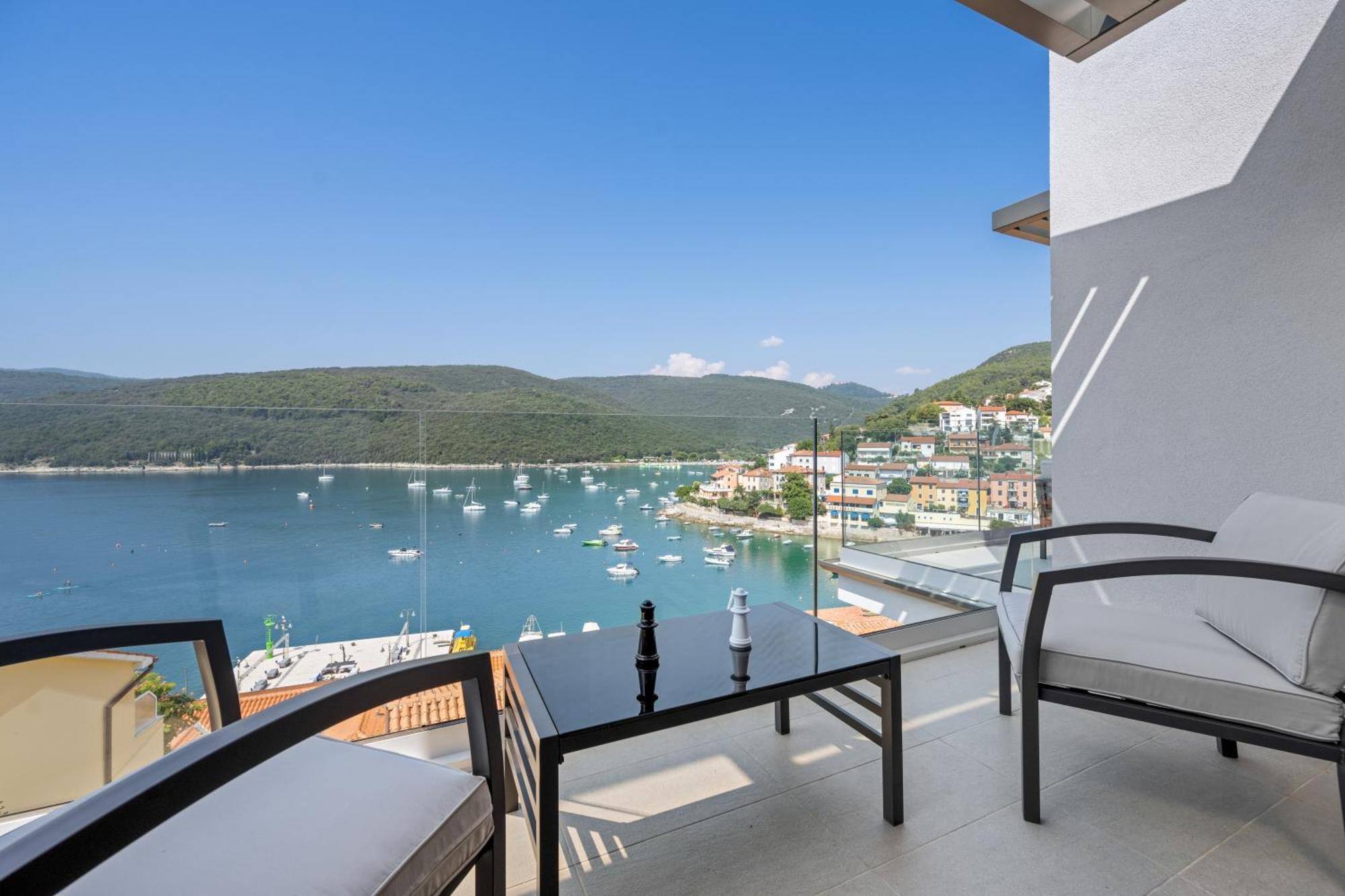 Apartment Mirella 2 Рабац Экстерьер фото